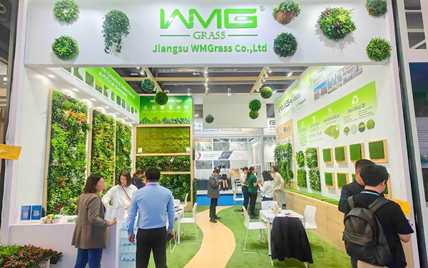在上海展会搭建中，如何用材质设计打造高端质感？