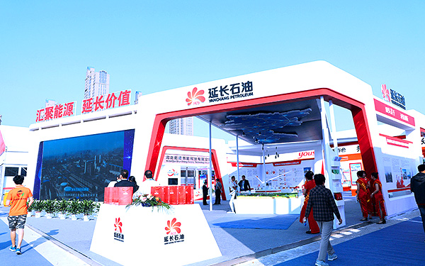 东莞展台搭建公司如何巧用灯光设计聚拢展会人气？